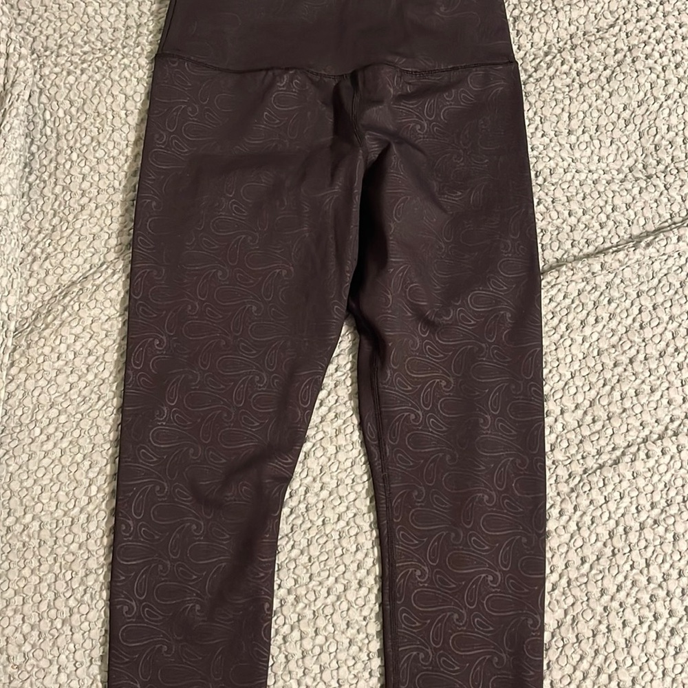 Zyia paisley leggings
